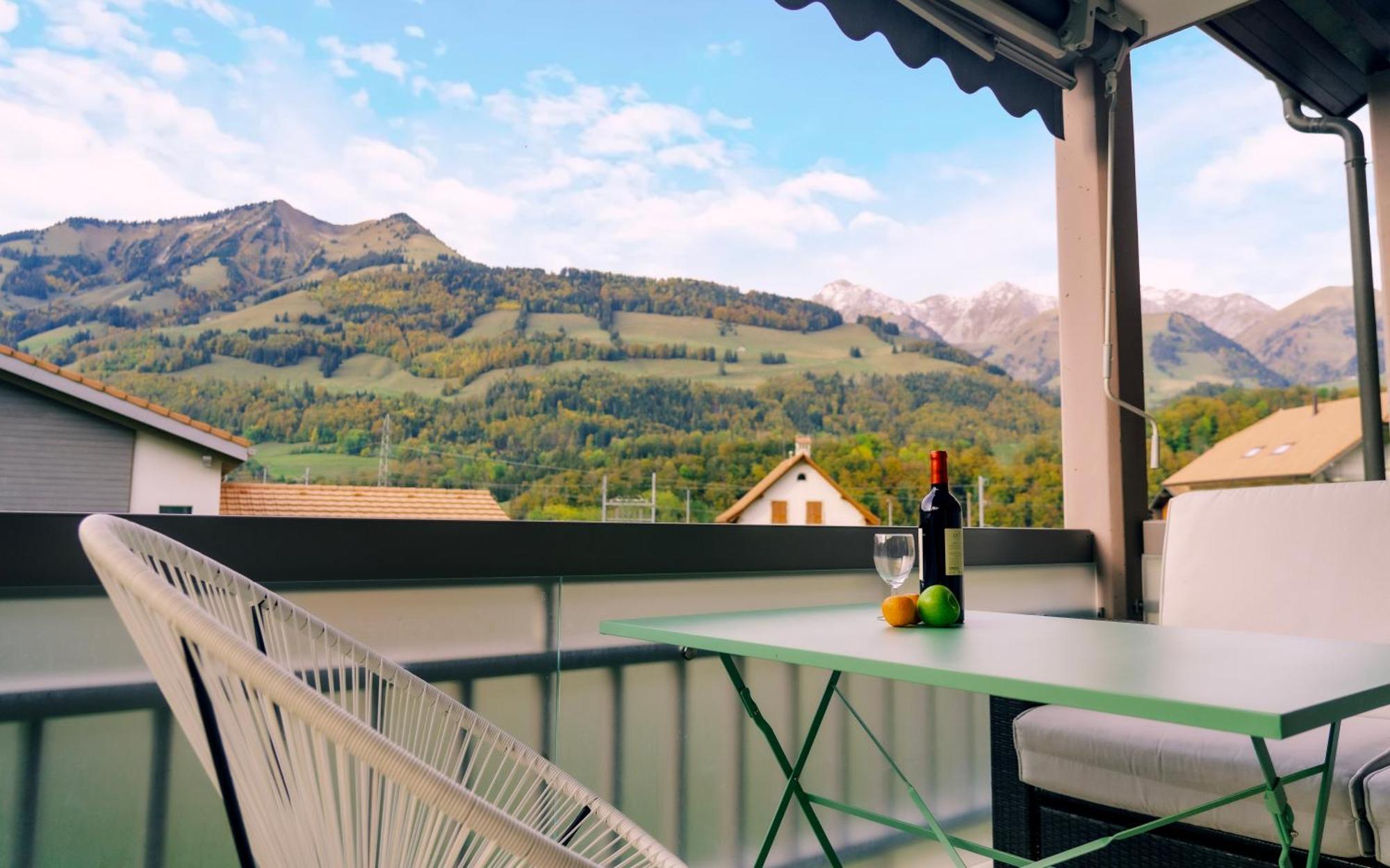 Gruyere Alpes Appartement 3 Chambres Bbq Parking Neirivue Exteriör bild
