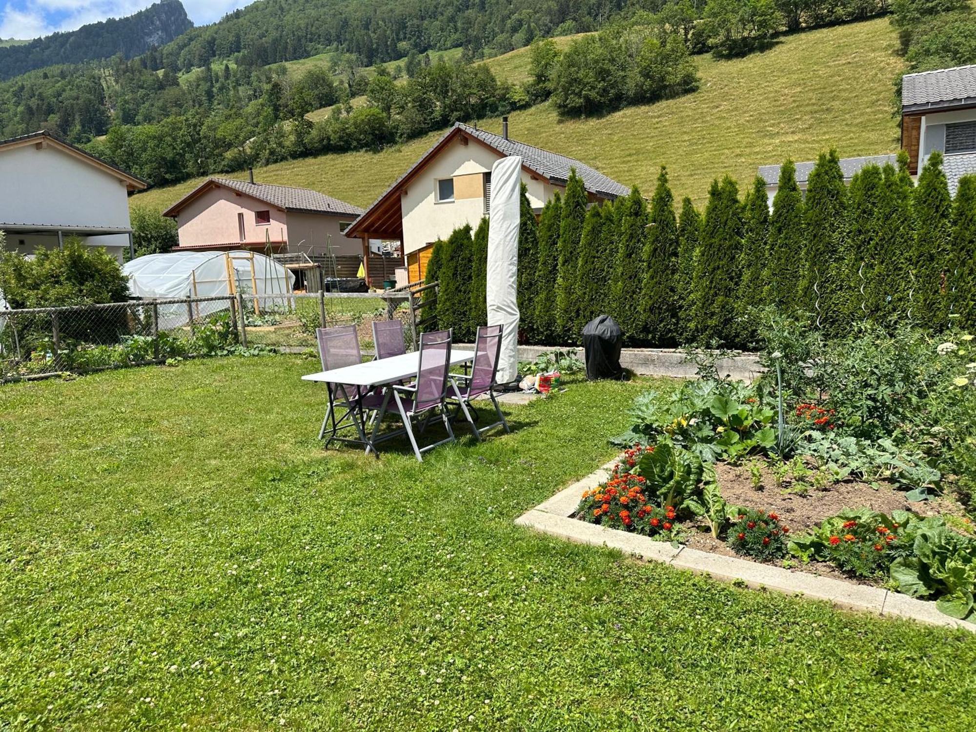 Gruyere Alpes Appartement 3 Chambres Bbq Parking Neirivue Exteriör bild